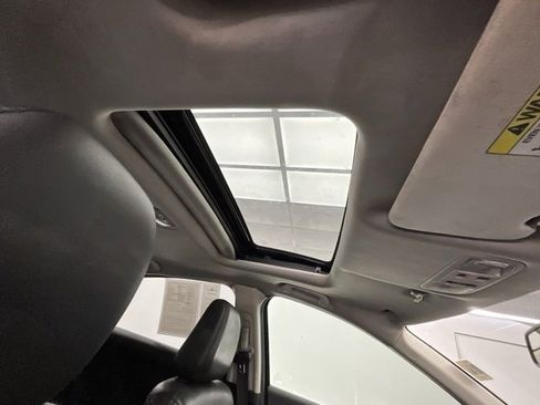 Used 2016 Honda HR-V EX-L image 7