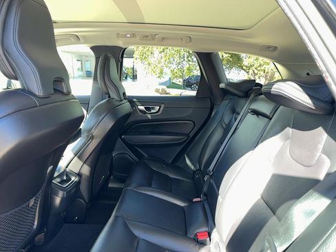 Certified 2023 Volvo XC60 B5 Plus image 13
