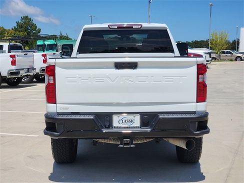 Certified 2024 Chevrolet Silverado 2500 Custom w/ Custom Value Package image 7