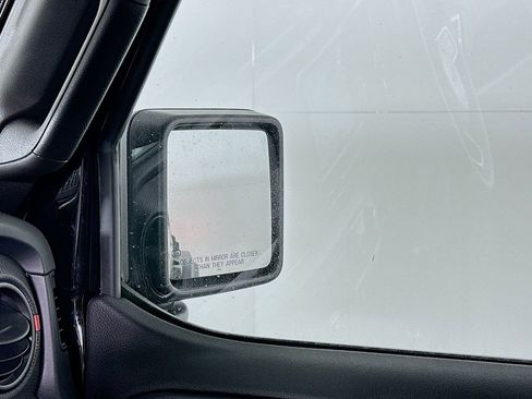 New 2026 Jeep Wrangler Unlimited Rubicon image 24