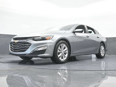 Used 2025 Chevrolet Malibu LT FWD image 50