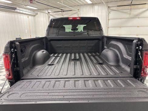 New 2026 RAM 2500 Big Horn AWD/4WD image 36