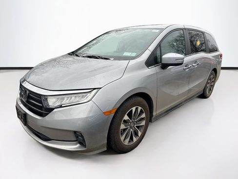 Certified 2023 Honda Odyssey EX-L image 3