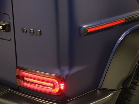 Certified 2025 Mercedes-Benz G 63 AMG 4MATIC image 7