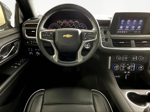 Used 2023 Chevrolet Suburban LS image 9