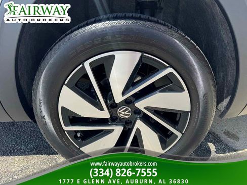 Used 2025 Volkswagen Atlas SE AWD/4WD image 34