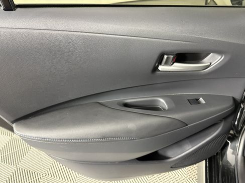Used 2021 Toyota Corolla SE FWD image 23