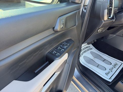 Used 2024 Ford Ranger XLT w/ Equipment Group 301A High image 10