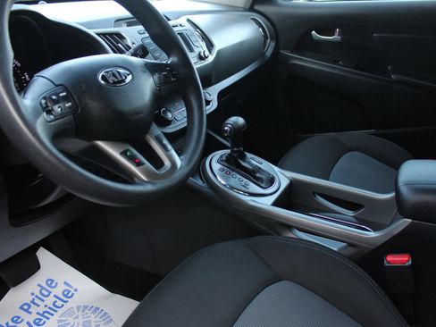 Used 2016 Kia Sportage LX w/ LX Popular Package AWD/4WD image 11