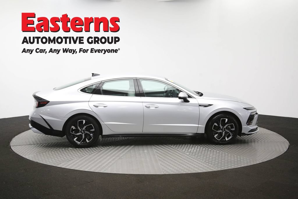 Used 2025 Hyundai Sonata SEL FWD image 47