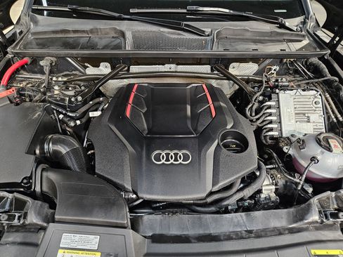 Certified 2024 Audi SQ5 Prestige AWD/4WD image 19