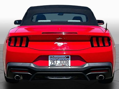 Used 2024 Ford Mustang Convertible RWD image 4