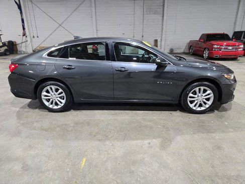 Used 2017 Chevrolet Malibu LT w/ Leather Package image 16