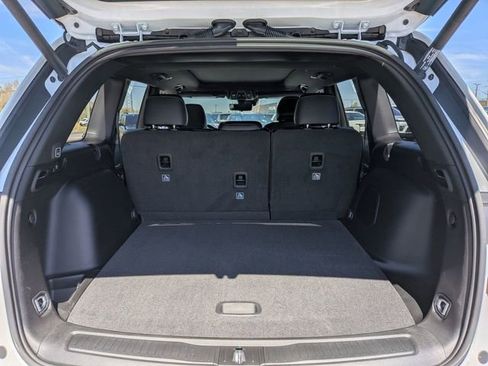 New 2026 Jeep Grand Cherokee Limited AWD/4WD image 30