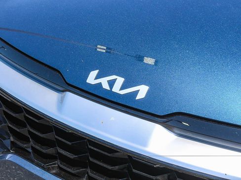 Used 2025 Kia Sportage EX AWD/4WD image 14