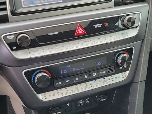Used 2018 Hyundai Sonata Limited w/ Limited Ultimate Package 03 image 27
