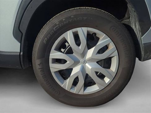 Certified 2026 Toyota Corolla Cross L FWD image 6