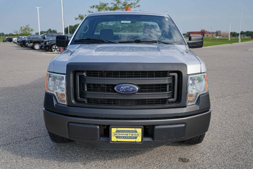 Used 2014 Ford F150 XL w/ Trailer Tow Package RWD image 2
