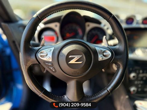 Used 2009 Nissan 370Z Touring image 15