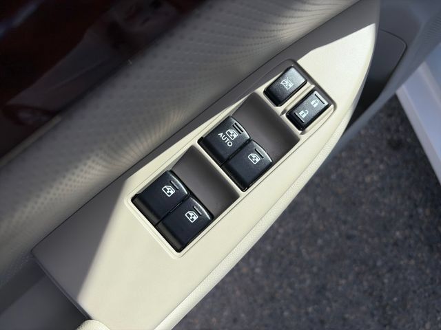 Used 2014 Subaru Legacy 2.5i Limited AWD/4WD image 25