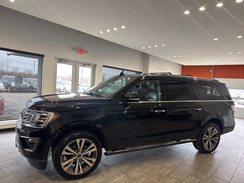 Used 2021 Ford Expedition Max Limited image 9