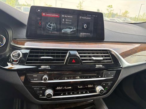 Used 2017 BMW 530i xDrive AWD/4WD image 27