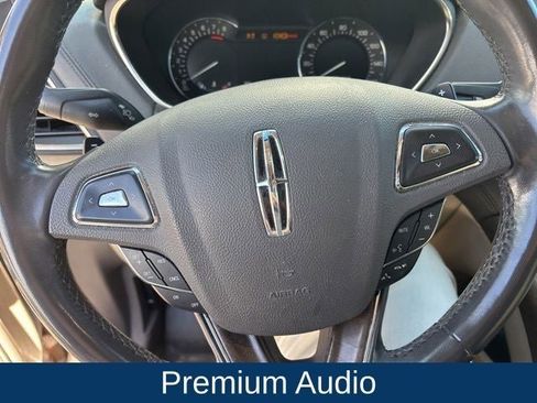 Used 2018 Lincoln MKX Select FWD image 22