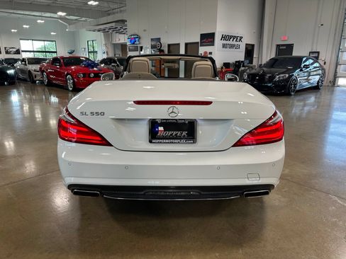 Used 2016 Mercedes-Benz SL 550 image 12