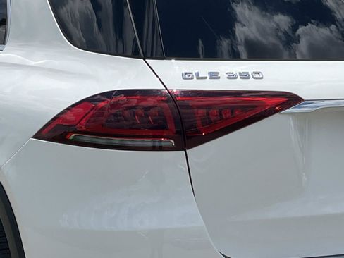 Certified 2023 Mercedes-Benz GLE 350 4MATIC w/ Premium Package image 10