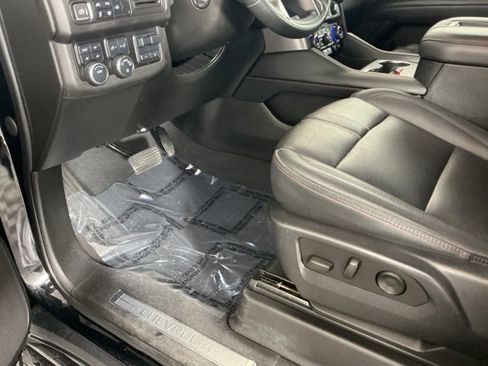 Used 2023 Chevrolet Tahoe RST image 16