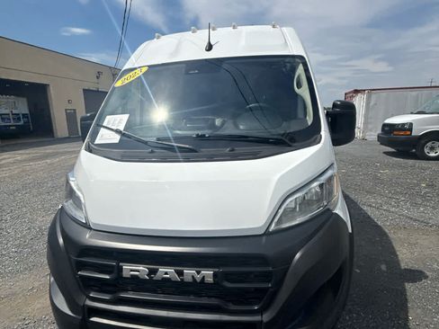 Used 2023 RAM ProMaster 2500 FWD image 30