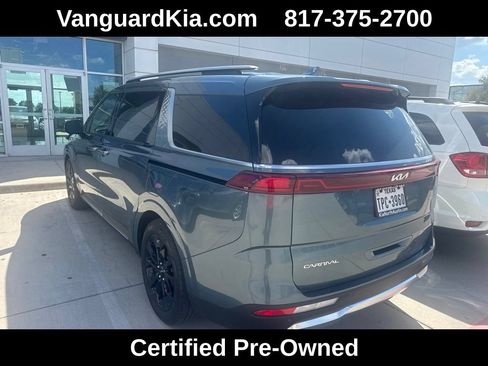 Used 2024 Kia Carnival SX Prestige FWD image 2