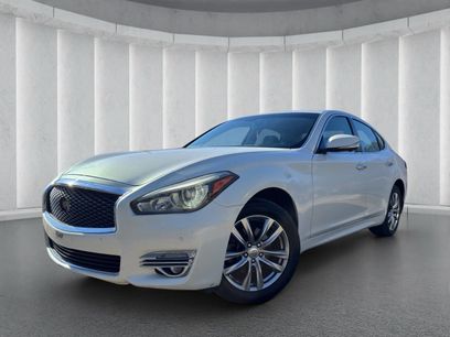 Used 2015 INFINITI Q70 3.7
