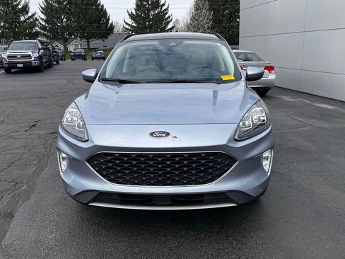 Used 2022 Ford Escape Titanium w/ Class II Trailer Tow Package image 10