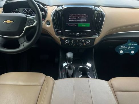 Certified 2023 Chevrolet Traverse Premier FWD image 13