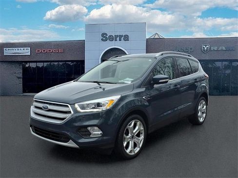 Used 2019 Ford Escape Titanium image 3