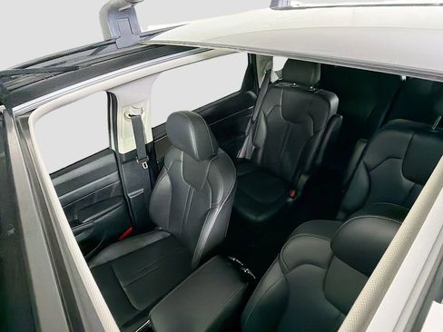 Used 2022 Kia Sorento SX FWD image 15