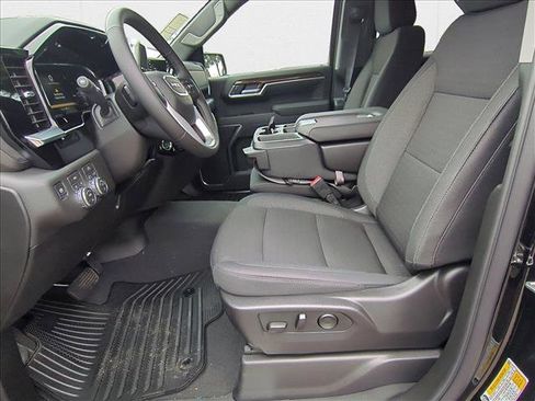 New 2026 GMC Sierra 1500 Elevation image 4