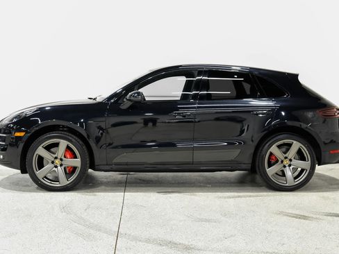 Used 2018 Porsche Macan Turbo w/ Premium Package Plus image 9
