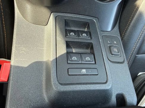 Used 2021 Ford Bronco Badlands w/ Sasquatch Package AWD/4WD image 19