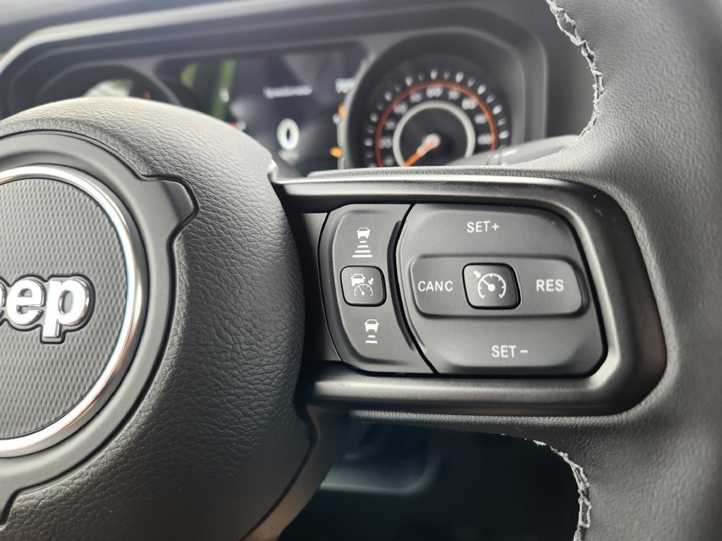 New 2026 Jeep Gladiator Mojave AWD/4WD image 18