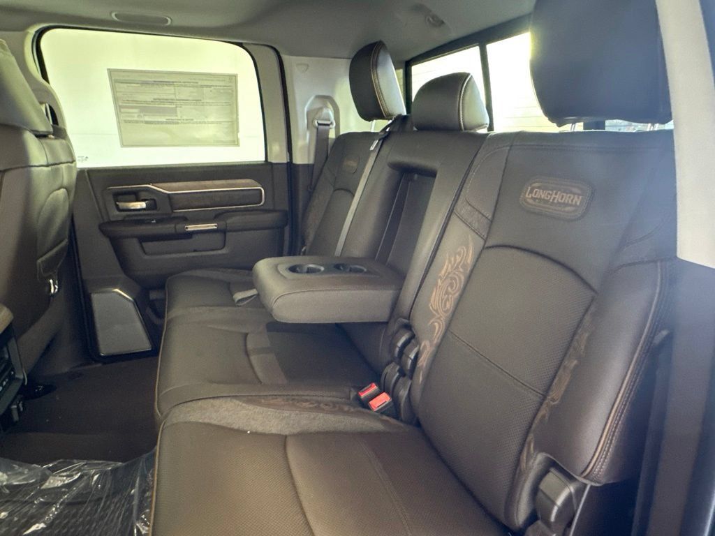 New 2027 RAM 2500 Limited AWD/4WD image 33