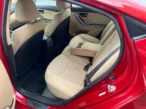 Used 2013 Hyundai Elantra GLS w/ Preferred Pkg FWD image 25