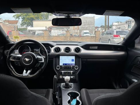 Used 2019 Ford Mustang GT w/ Equipment Group 301A RWD image 13