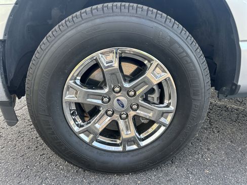 Certified 2022 Ford F150 XLT w/ Equipment Group 302A High image 50