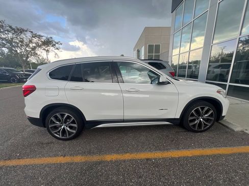 Used 2017 BMW X1 xDrive28i AWD/4WD image 11