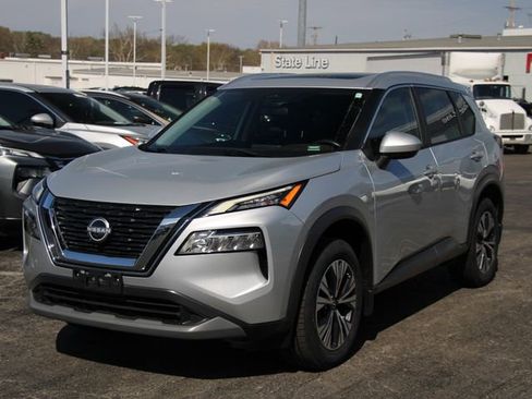Certified 2023 Nissan Rogue SV w/ SV Premium B Package FWD image 7