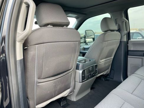Used 2022 Ford F250 XLT w/ XLT Premium Package AWD/4WD image 59
