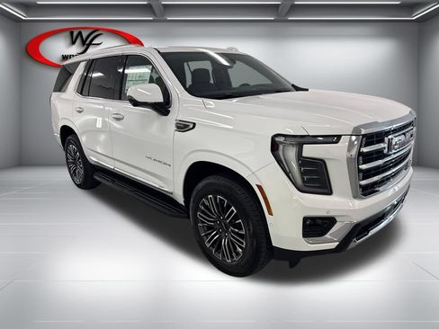 New 2026 GMC Yukon Elevation RWD image 3