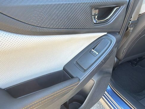 Used 2019 Subaru Crosstrek 2.0i Limited w/ Moonroof Package w/Navigation AWD/4WD image 13